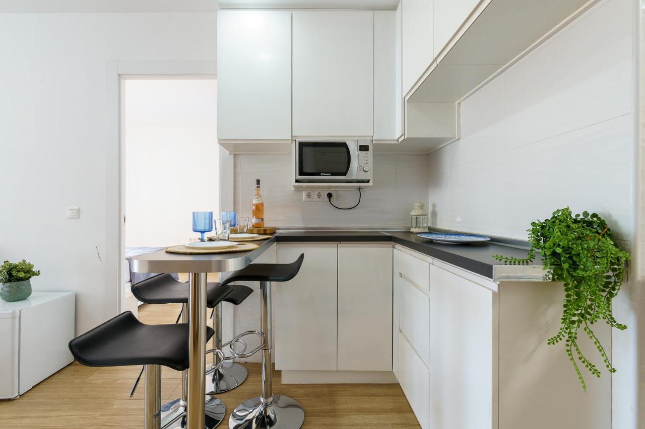 Malagasuite Comfort Home And Pool Torremolinos Bagian luar foto